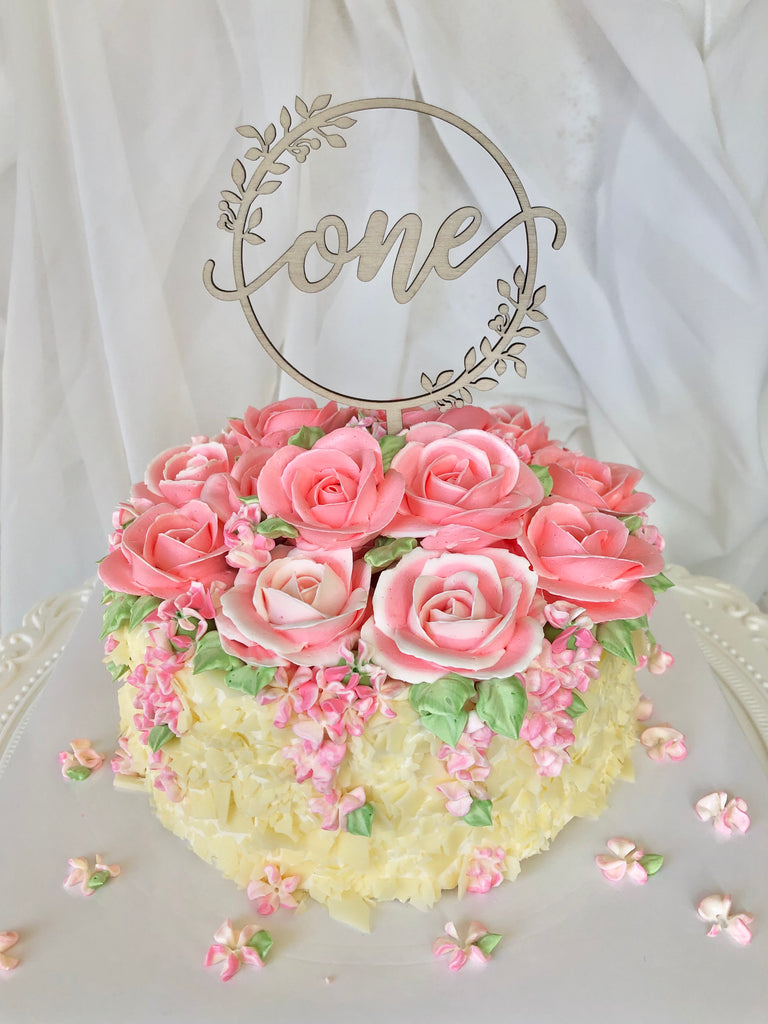 Classic Roses Cake