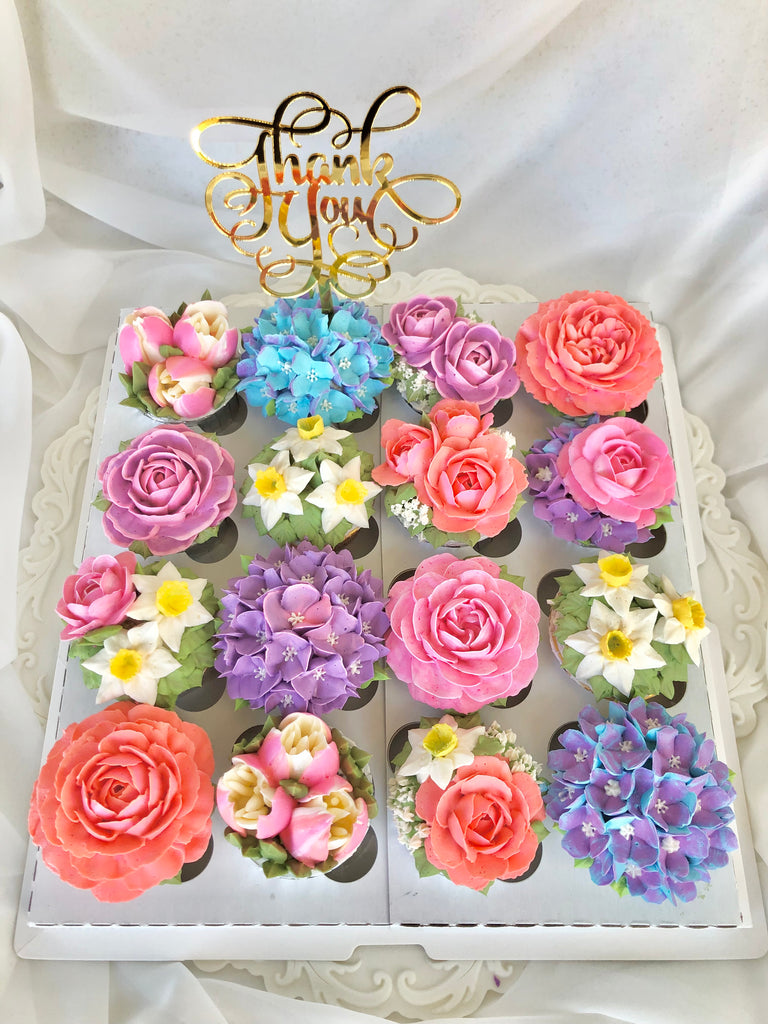 NEW Happy Blossoms 16 Mini Cupcake Box