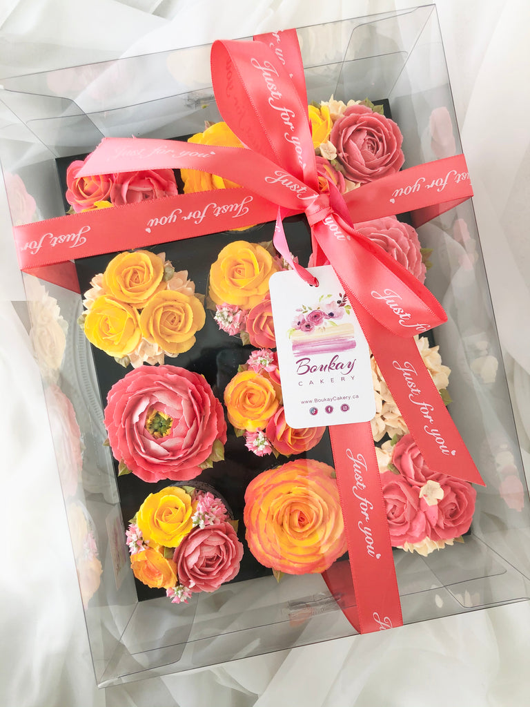 Glorious Peaches & Cream Cupcake Box