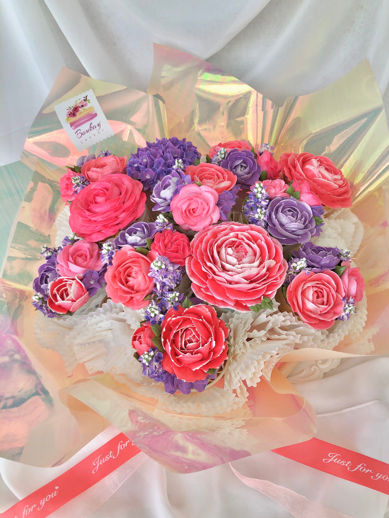 Sweet Love Cupcake Bouquet